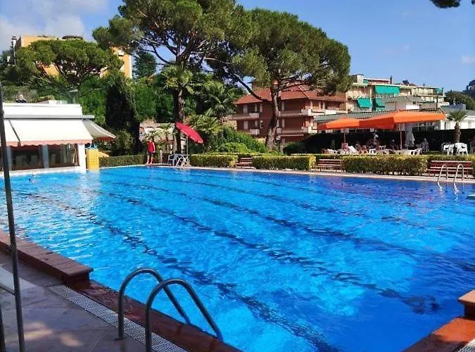 Portofino - Near The Sea, Pool -tennis - Wifi Apartman *