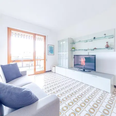 Portofino - Near The Sea, Pool -tennis - Wifi Apartment *